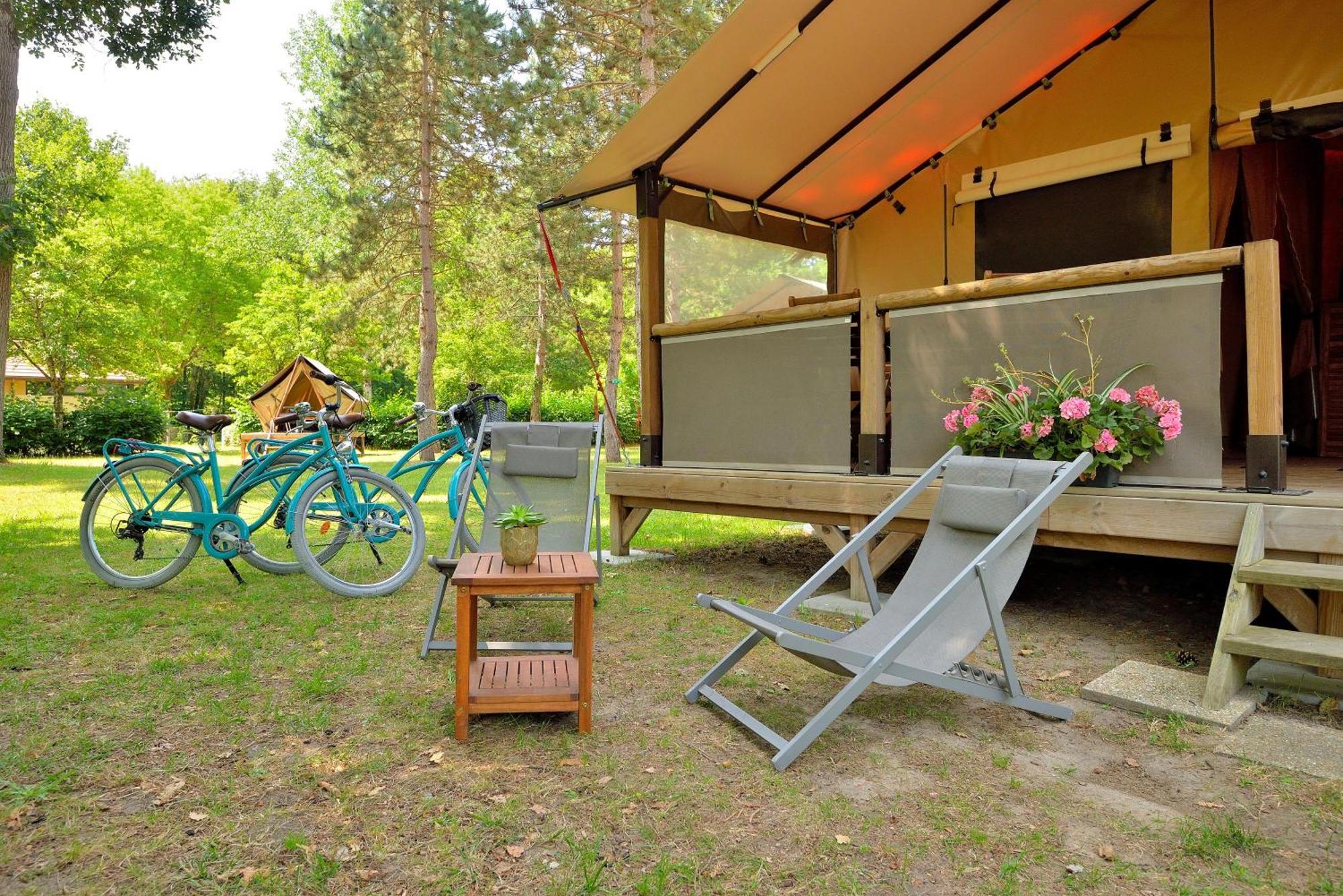 Camping Etang De La Vallee Combreux Zimmer foto